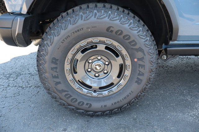 Certified 2025 Ford Bronco Badlands w/ Sasquatch Package AWD/4WD image 53