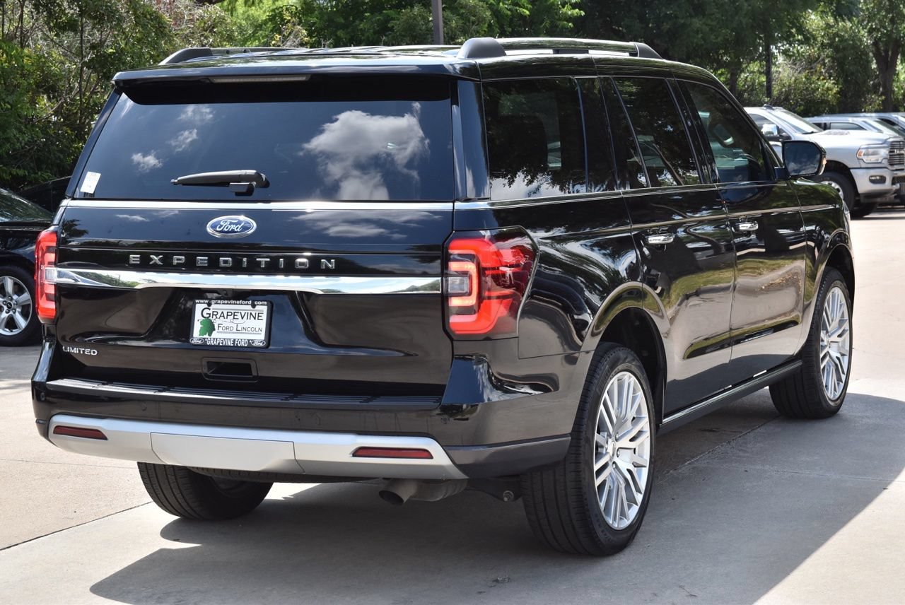 Certified 2024 Ford Expedition Limited RWD image 8