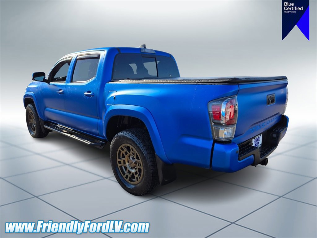 Used 2021 Toyota Tacoma TRD Sport image 3