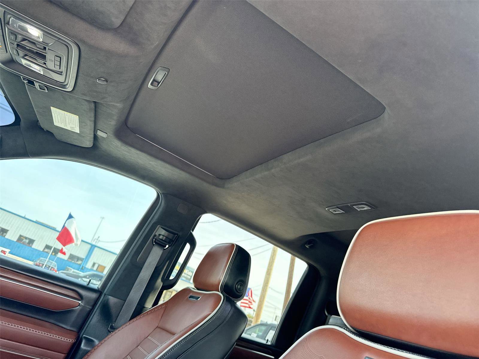 Used 2024 GMC Sierra 2500 Denali Ultimate image 16