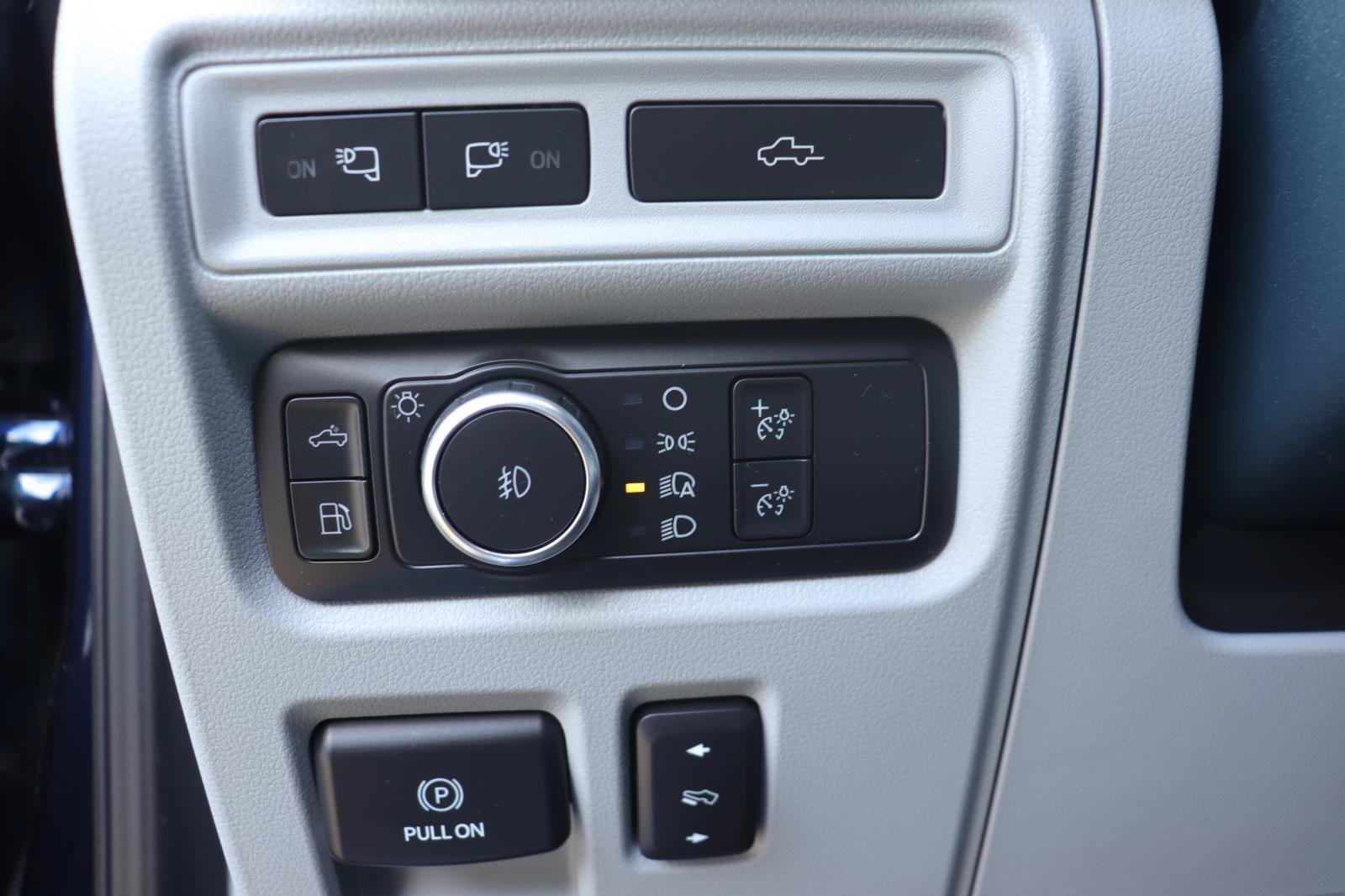 Certified 2022 Ford F150 Limited AWD/4WD image 23
