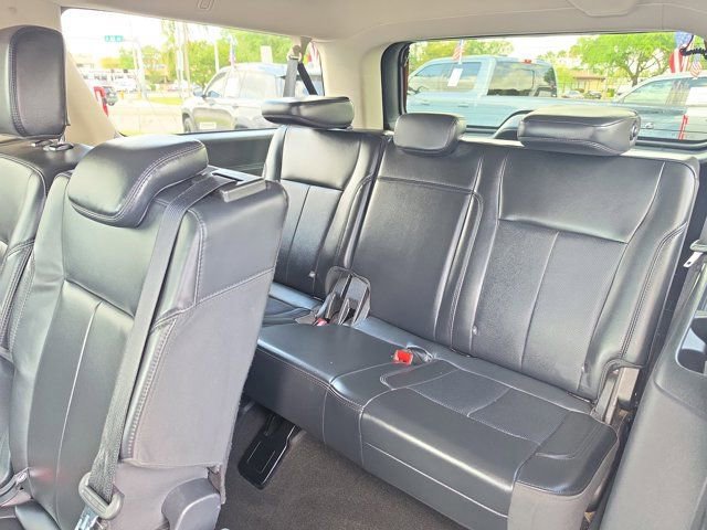 Certified 2024 Ford Expedition Max XLT image 12