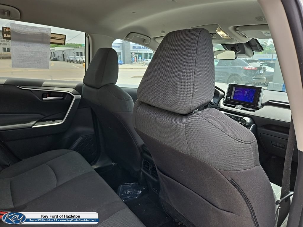 Used 2024 Toyota RAV4 XLE w/ Weather Package AWD/4WD image 41