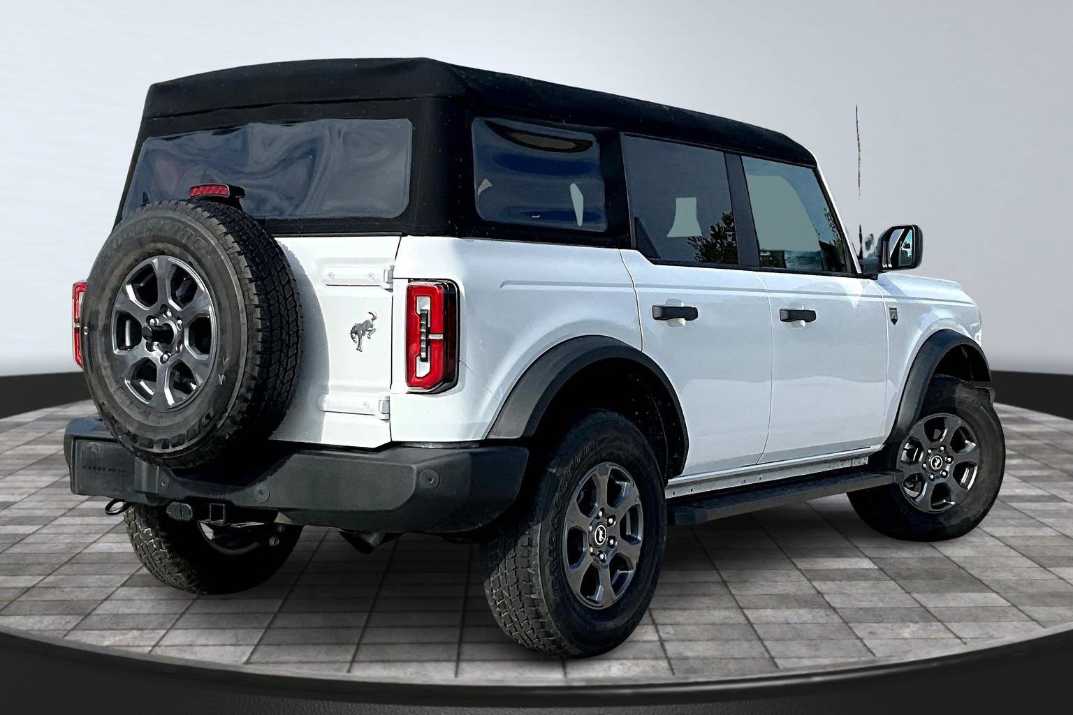 Certified 2023 Ford Bronco Big Bend image 5