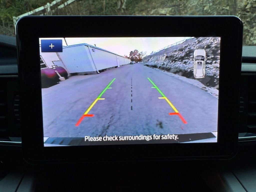 Certified 2023 Ford Explorer XLT w/ Equipment Group 202A image 23