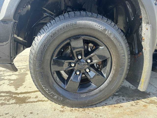 Used 2019 RAM 1500 Express w/ Wheel & Sound Group AWD/4WD image 10