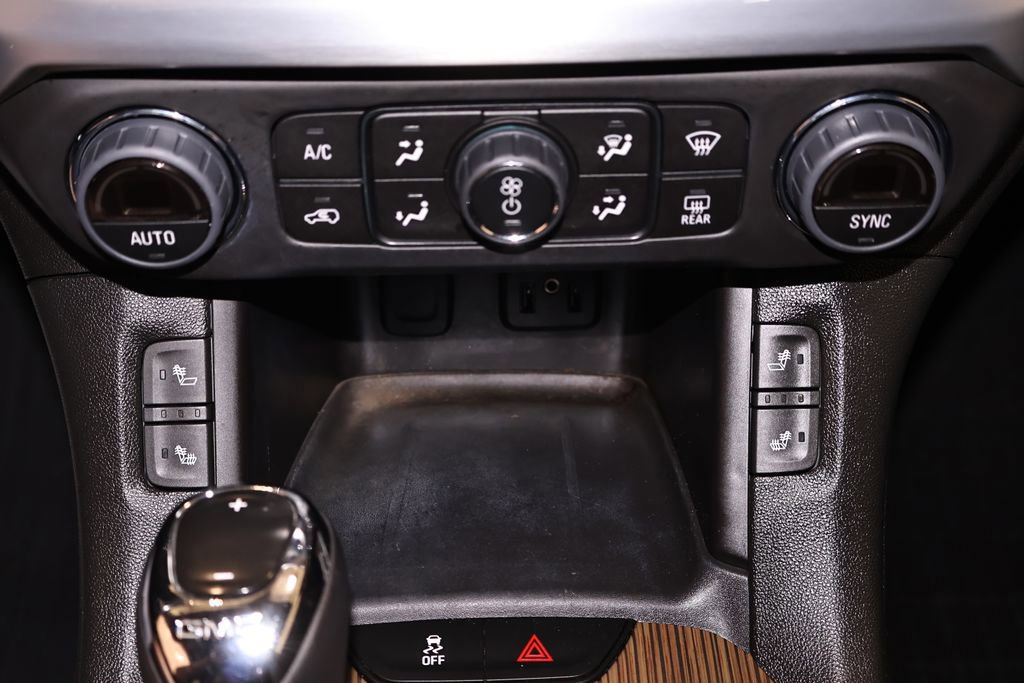 Used 2019 GMC Acadia SLE w/ Driver Alert Package I image 34