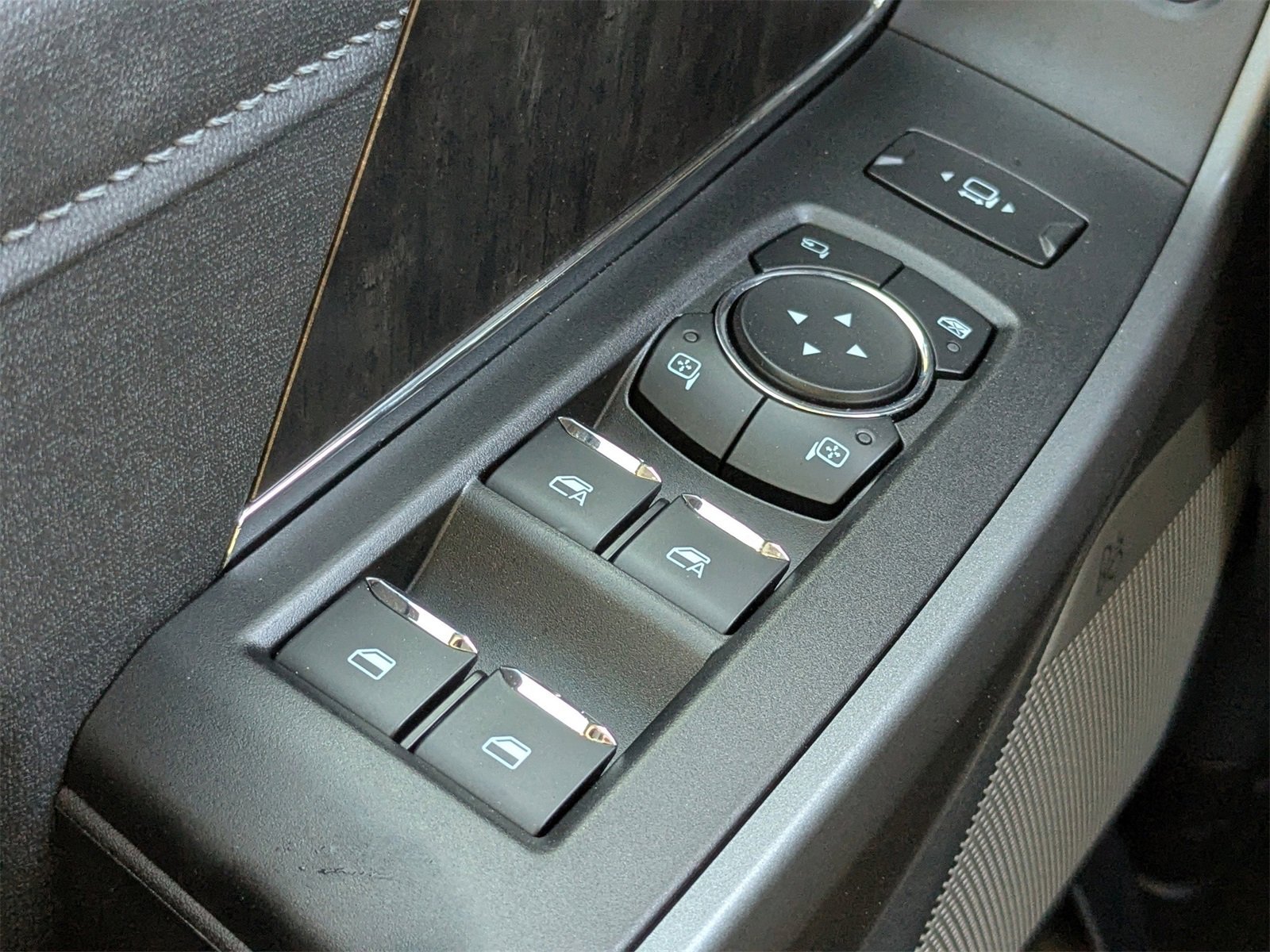 Certified 2026 Ford F250 Lariat image 27