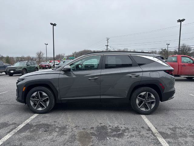 Used 2025 Hyundai Tucson SEL AWD/4WD image 2