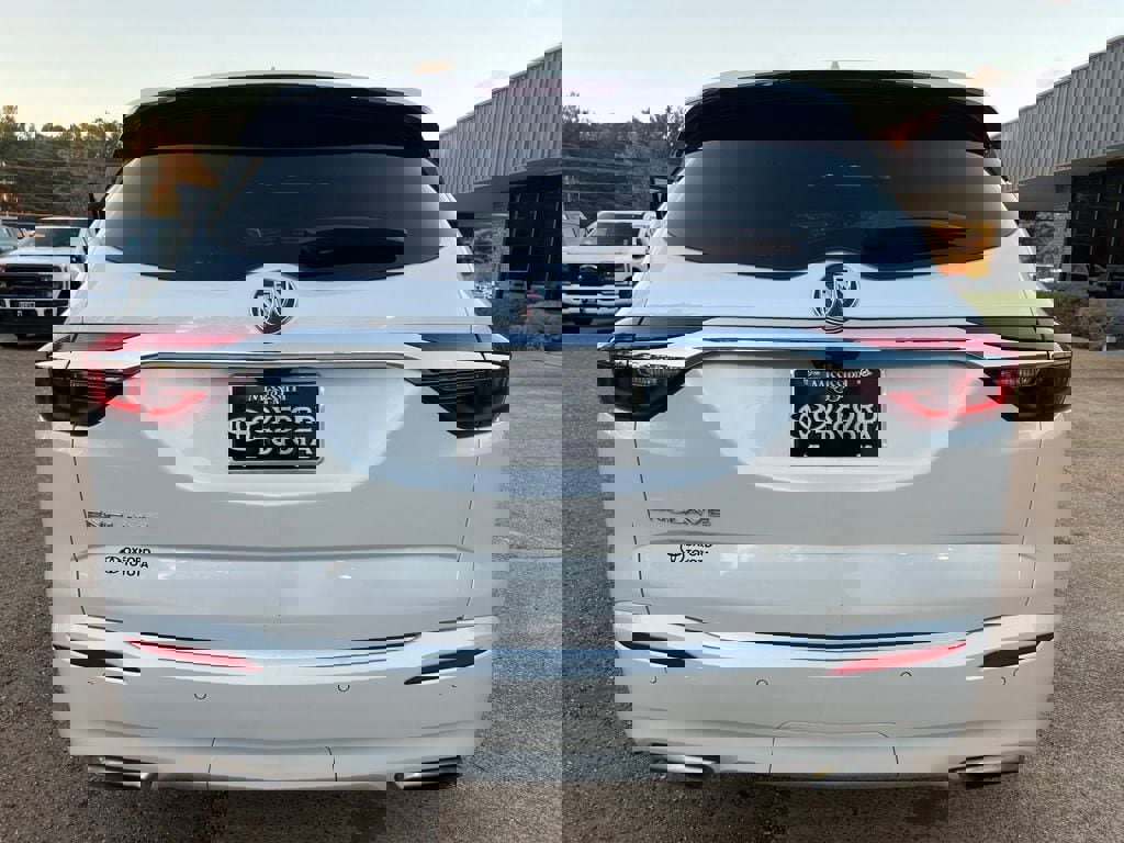 Used 2021 Buick Enclave Avenir w/ Avenir Technology Package image 26