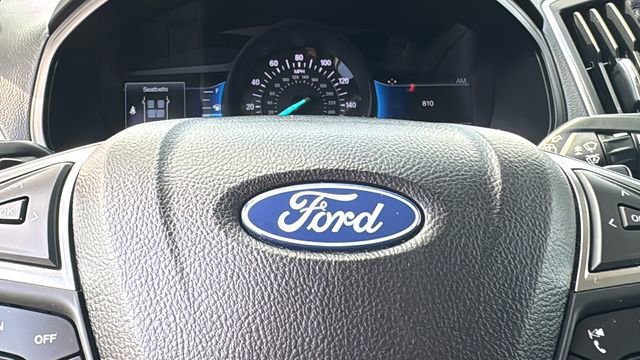 Certified 2022 Ford Edge Titanium w/ Class II Trailer Tow Package image 22