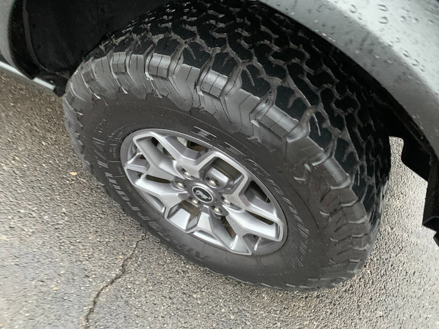 Certified 2025 Ford Bronco Badlands AWD/4WD image 9