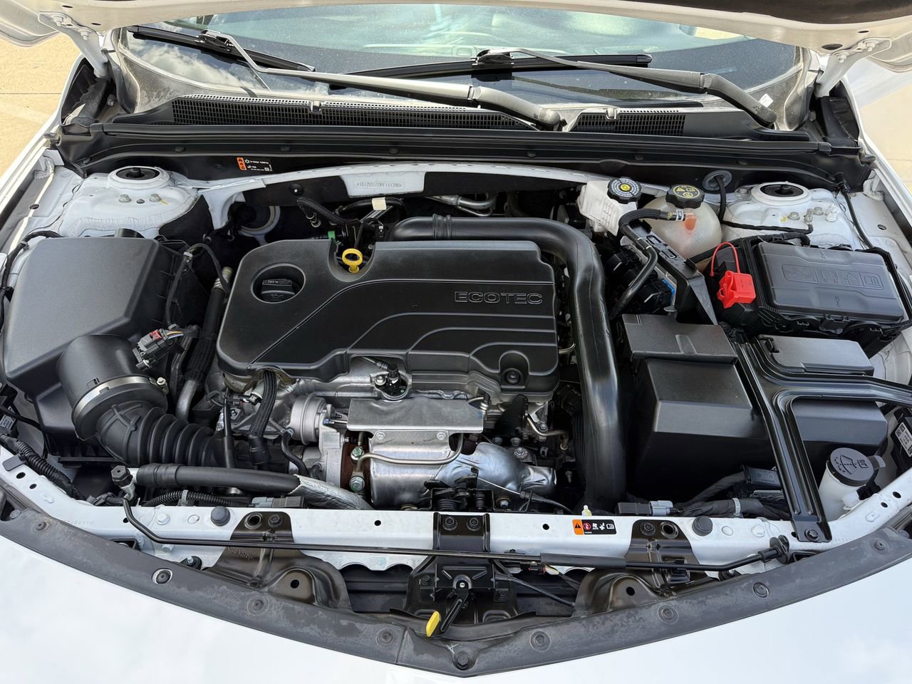 Used 2024 Chevrolet Malibu LT image 26