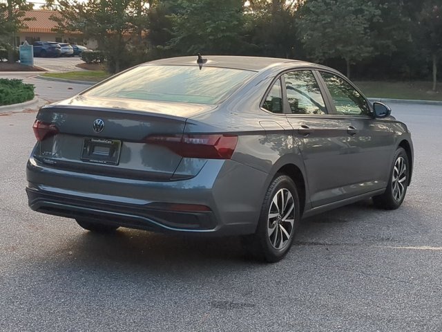 Used 2024 Volkswagen Jetta S FWD image 4