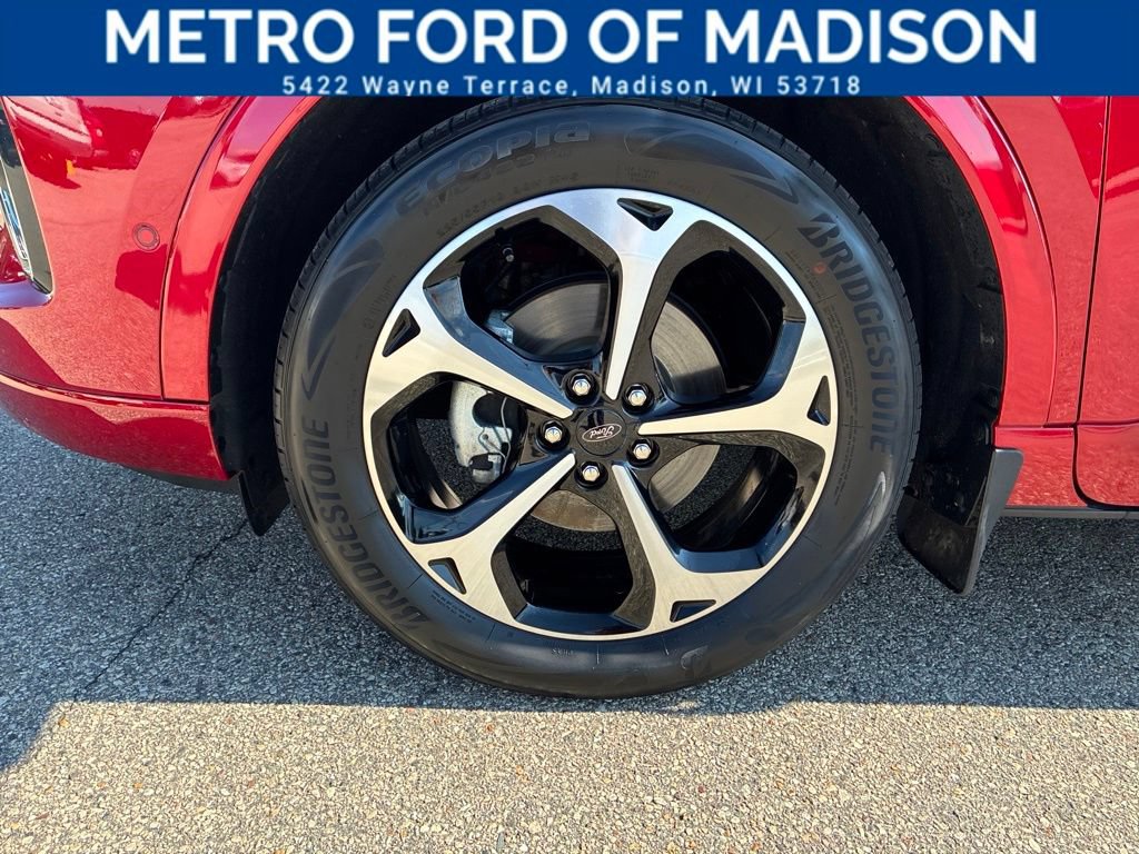 Certified 2023 Ford Escape ST-Line Elite w/ Premium Technology Package AWD/4WD image 51
