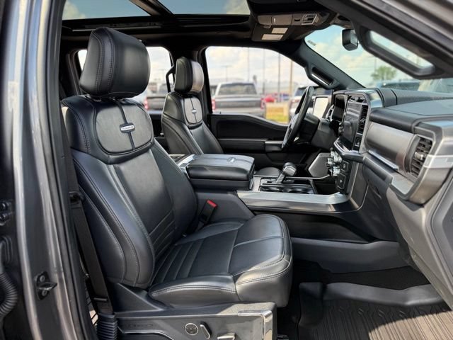 Certified 2025 Ford F150 Platinum w/ Equipment Group 702A High AWD/4WD image 17
