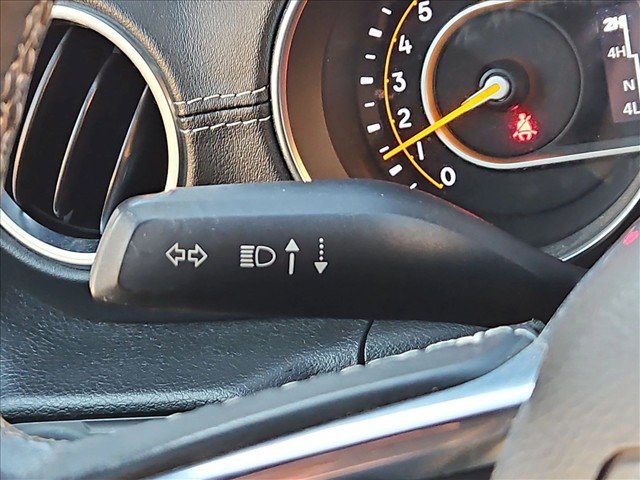 Used 2018 Jeep Wrangler Unlimited Sahara AWD/4WD image 22