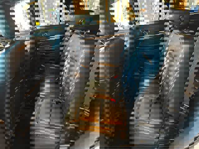 Certified 2019 Ford Explorer XLT w/ Equipment Group 202A image 27