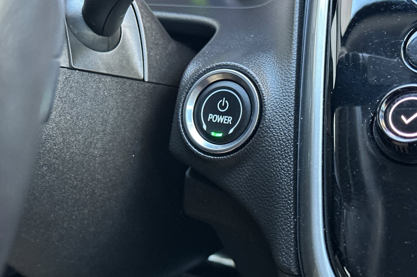 Used 2023 Chevrolet Bolt EUV Premier w/ Redline Edition image 21