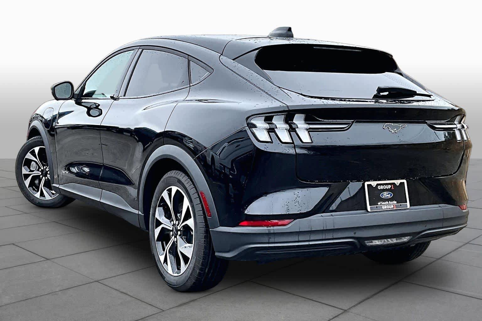 Certified 2025 Ford Mustang Mach-E Select w/ Comfort Package Lite RWD image 11