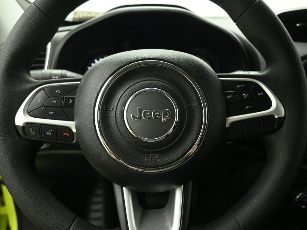 Used 2018 Jeep Renegade Sport w/ Power & Air Group image 13