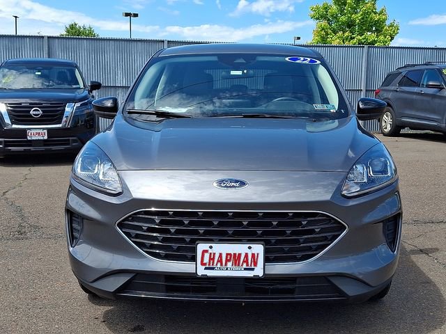 Certified 2022 Ford Escape SE w/ SE Sport Appearance Package FWD image 2