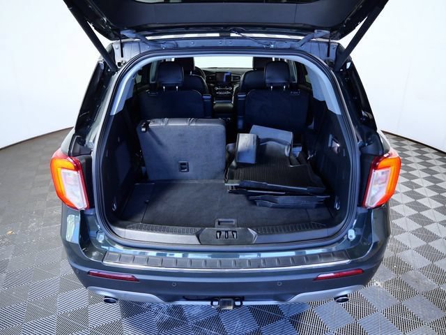 Certified 2023 Ford Explorer Limited w/ Equipment Group 301A AWD/4WD image 8