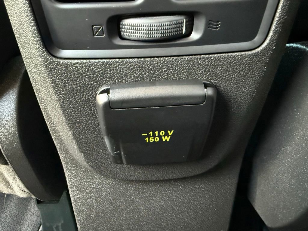 Certified 2019 Ford Escape Titanium AWD/4WD image 23