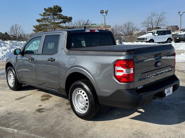 Certified 2025 Ford Maverick XL w/ Equipment Group 102A image 3