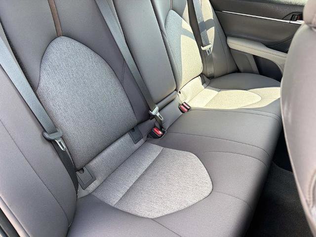 Used 2019 Toyota Camry LE w/ Carpet Mat Package FWD image 21