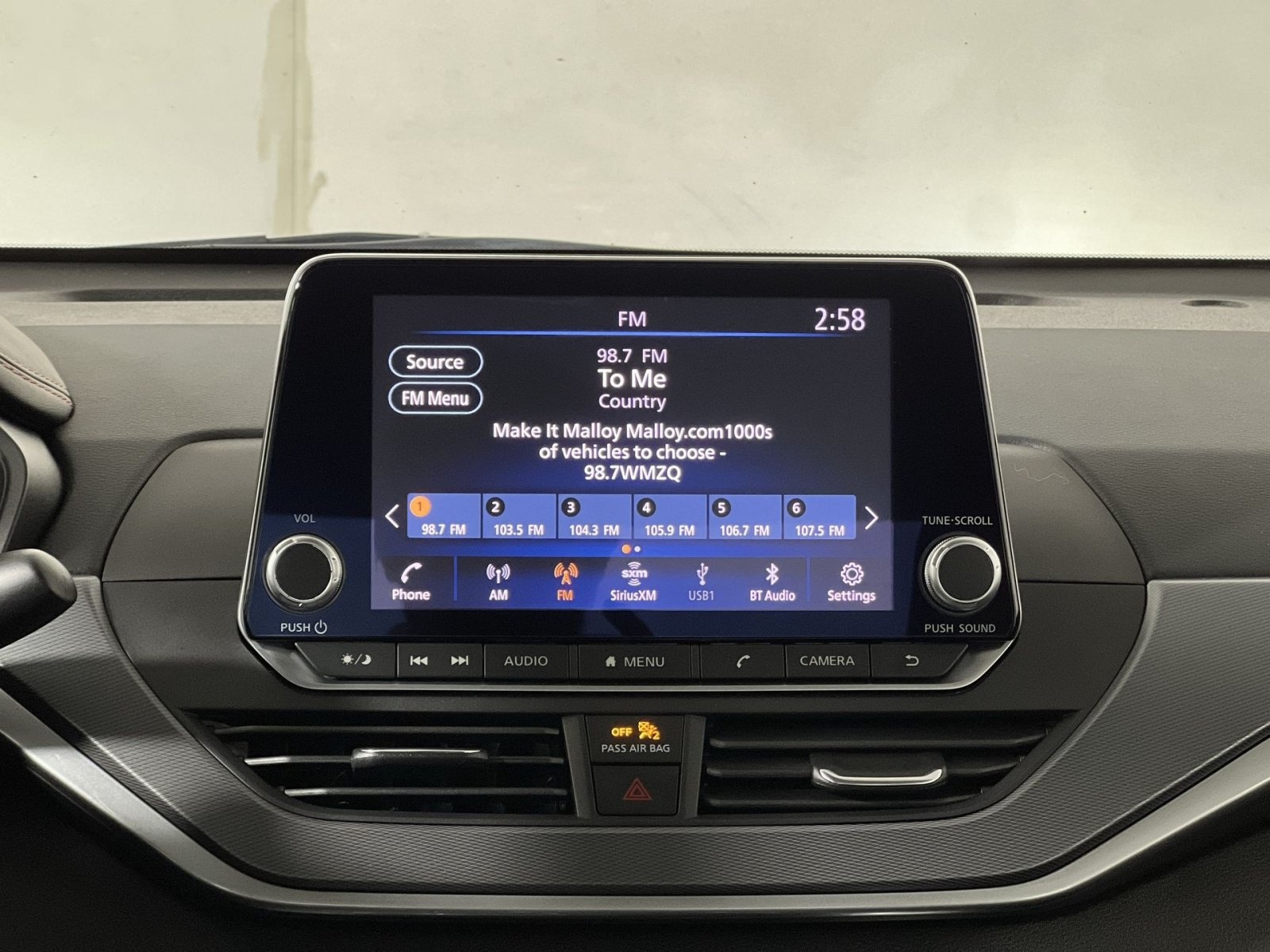 Used 2023 Nissan Altima 2.5 SR AWD/4WD image 18