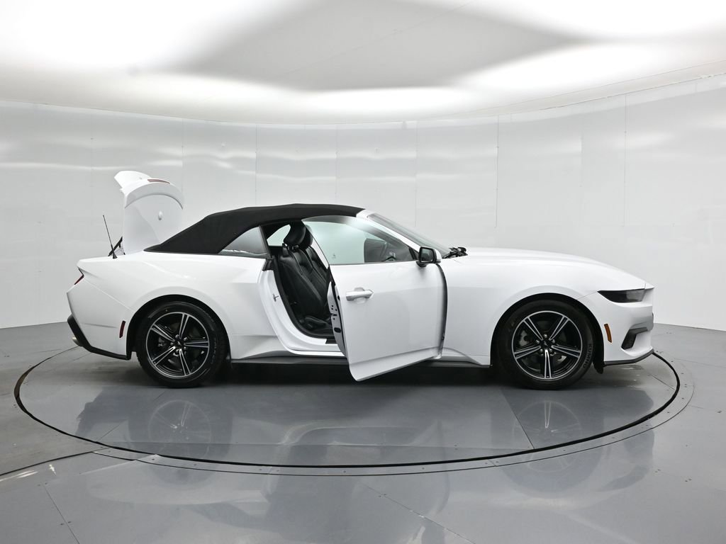 Certified 2025 Ford Mustang Premium RWD image 4