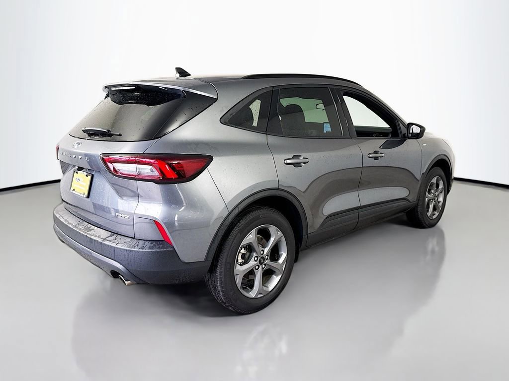 Certified 2025 Ford Escape ST-Line image 5
