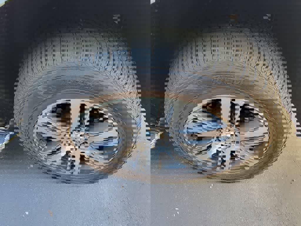 Certified 2023 Ford Expedition Max Limited image 9