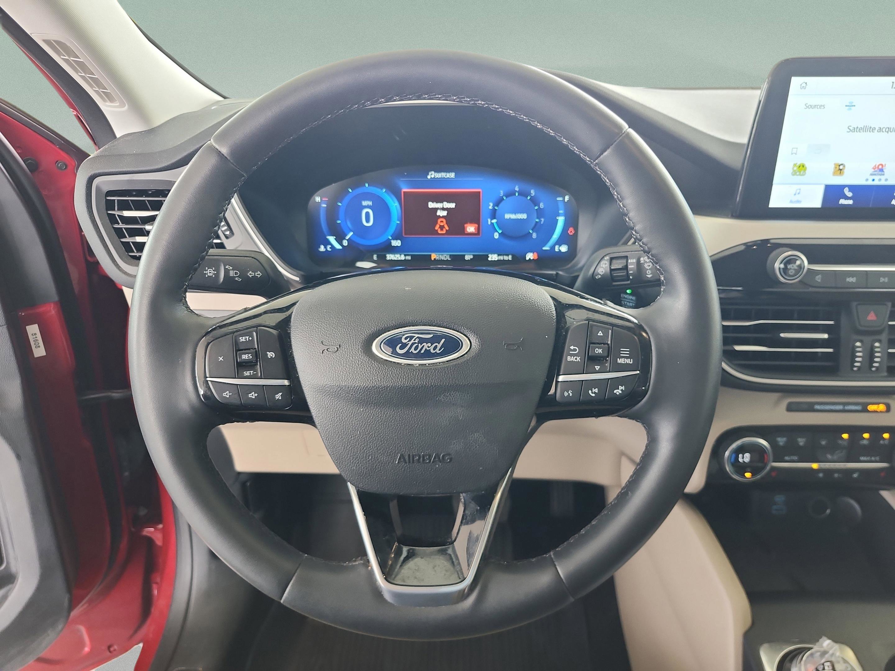 Certified 2021 Ford Escape SEL w/ Technology Package FWD image 9