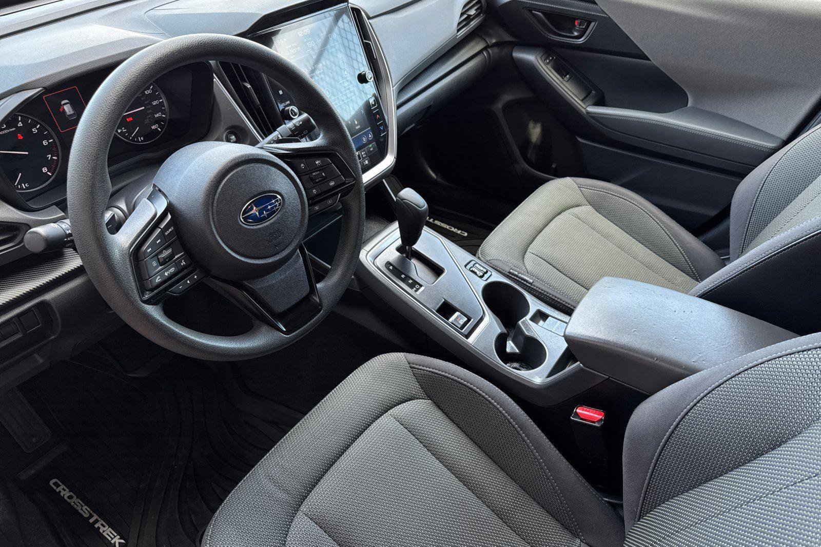 Used 2024 Subaru Crosstrek 2.0i Premium image 10