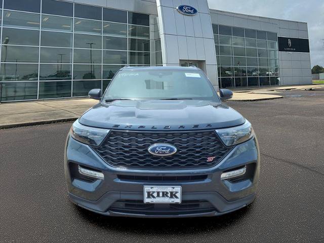 Certified 2023 Ford Explorer ST w/ Equipment Group 401A AWD/4WD image 8