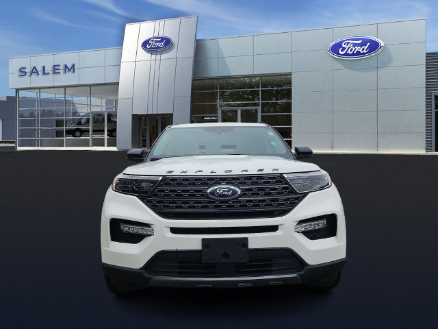 Certified 2023 Ford Explorer XLT w/ Equipment Group 202A AWD/4WD image 7