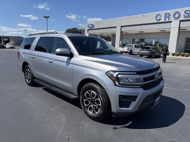 Certified 2024 Ford Expedition Max XLT RWD image 3