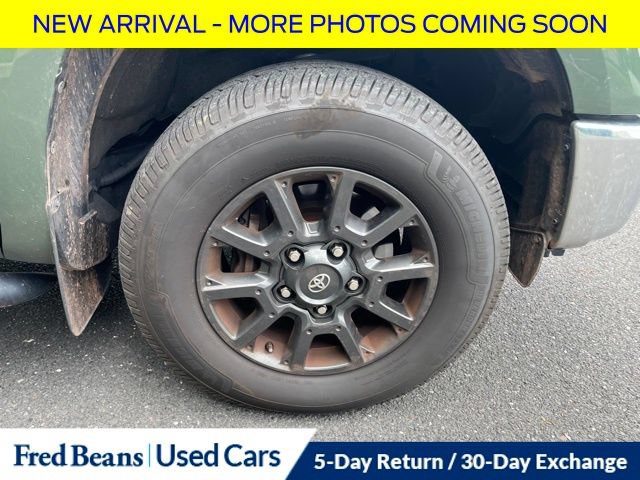 Used 2021 Toyota Tundra SR5 w/ Trail Edition AWD/4WD image 17