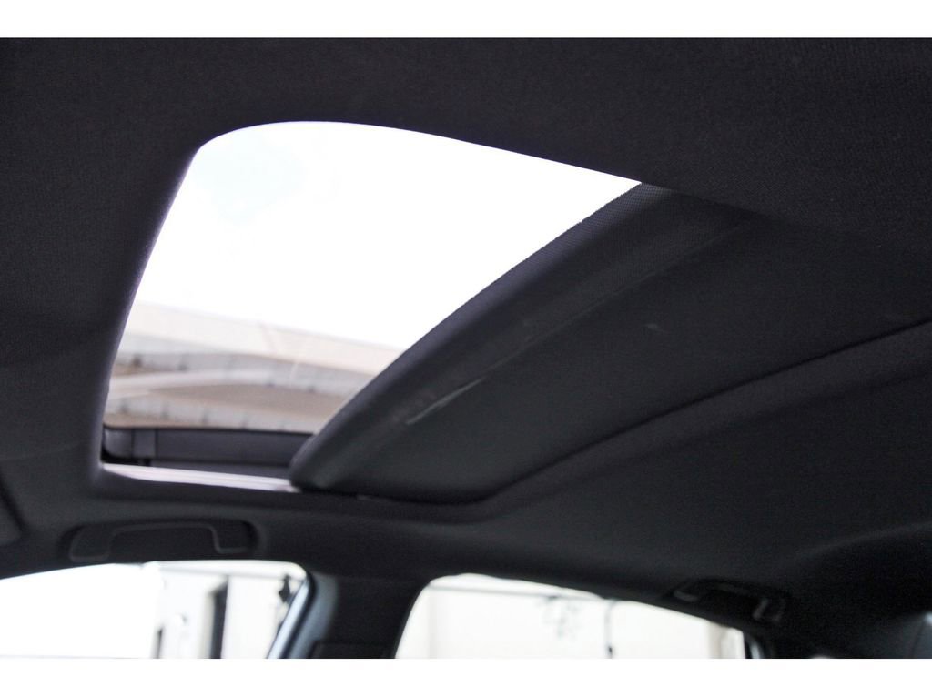 Used 2024 Honda Accord Sport image 28