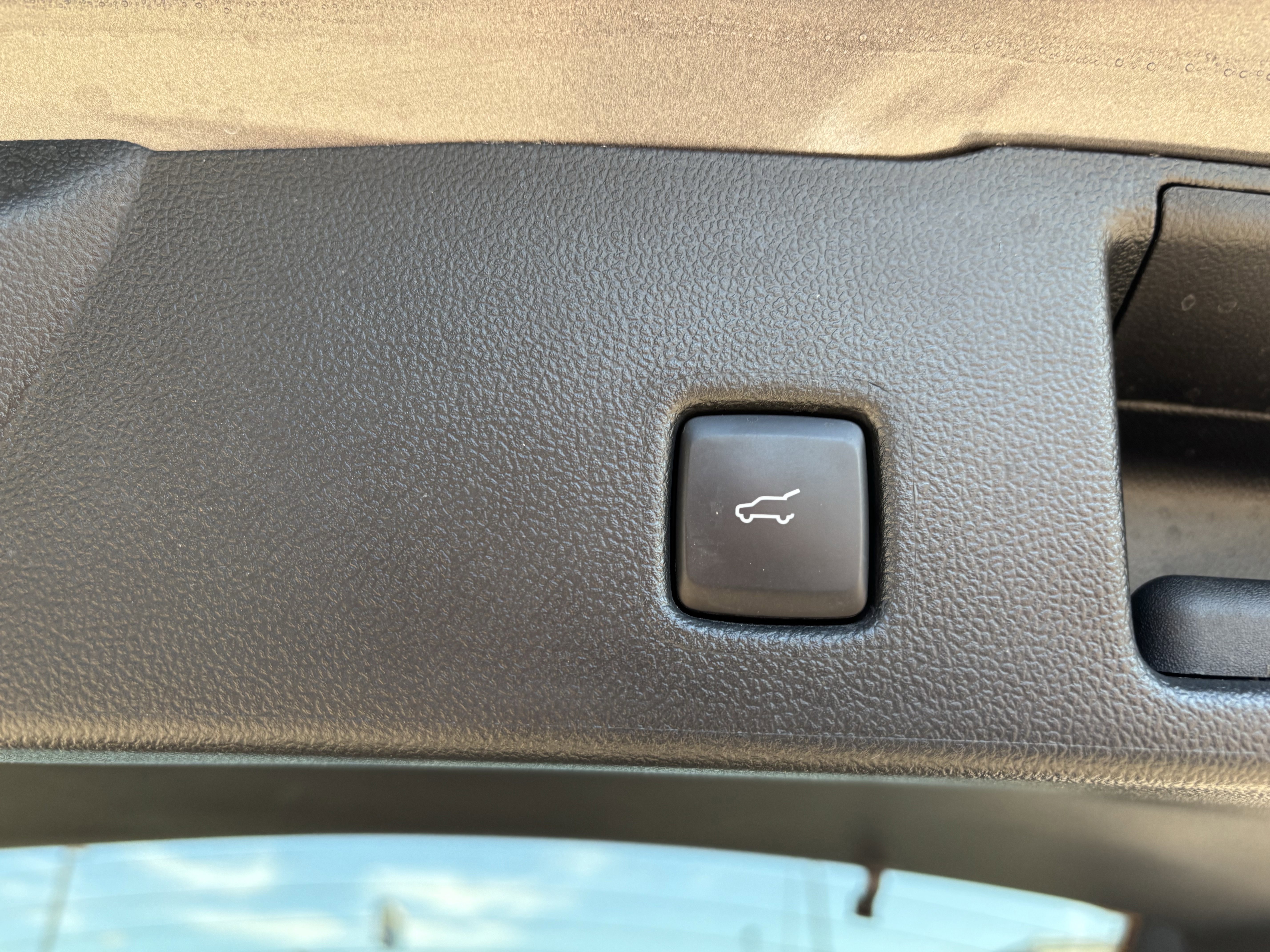 Certified 2023 Ford Escape SE image 19