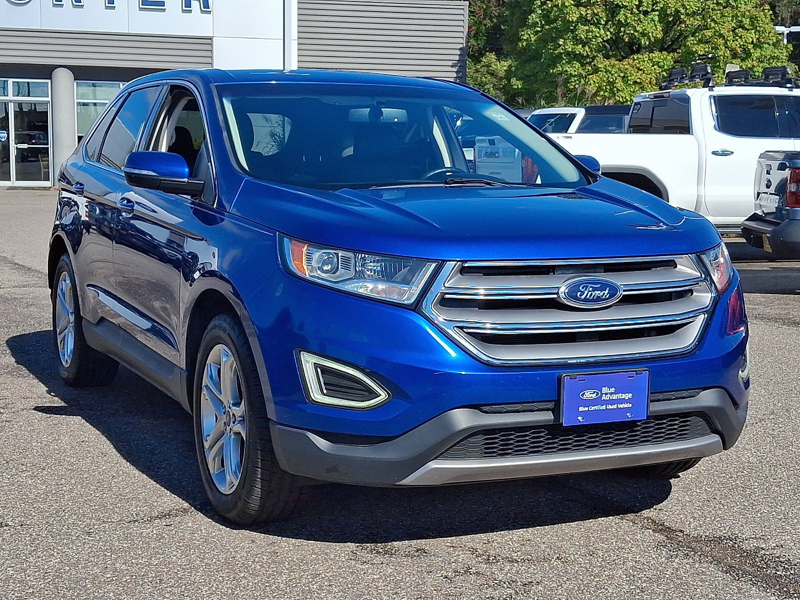 Certified 2018 Ford Edge Titanium AWD/4WD image 2