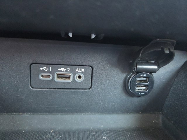 Used 2021 Nissan Altima 2.5 SR FWD image 28