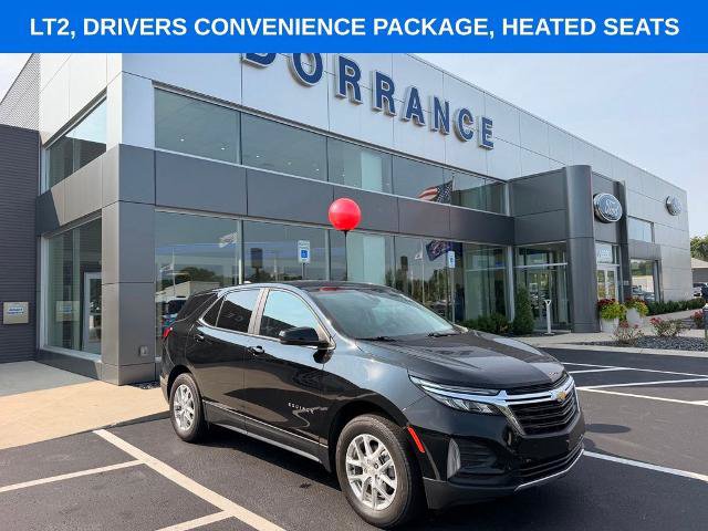 Used 2023 Chevrolet Equinox LT w/ Driver Convenience Package AWD/4WD image 1