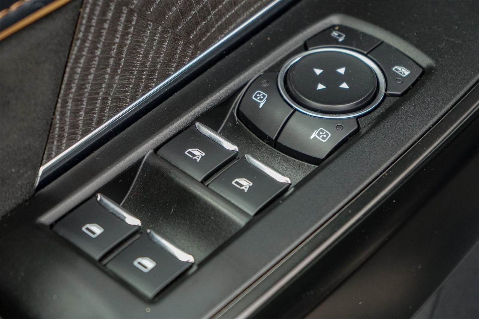 Certified 2022 Ford F150 Platinum w/ Equipment Group 701A High image 20