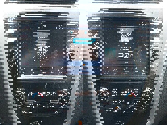 Used 2020 Nissan Murano S image 18