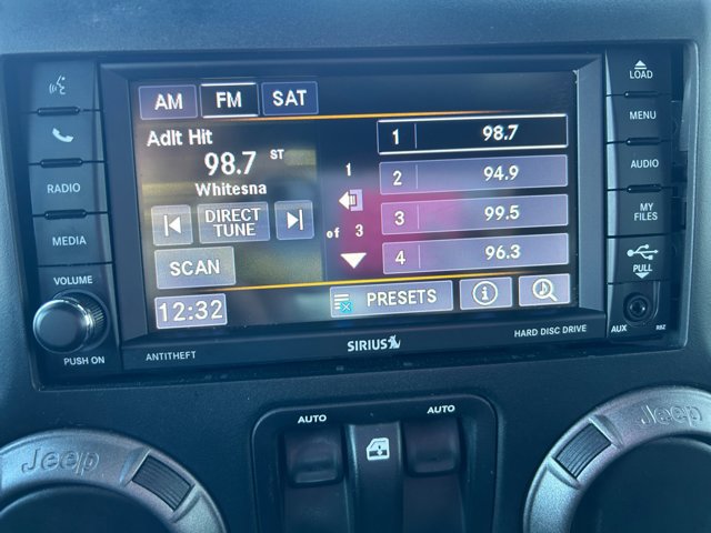 Used 2018 Jeep Wrangler Sport image 21