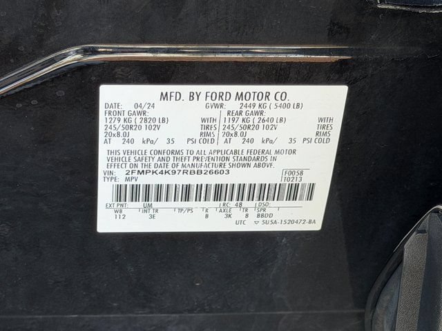 Certified 2024 Ford Edge Titanium AWD/4WD image 29