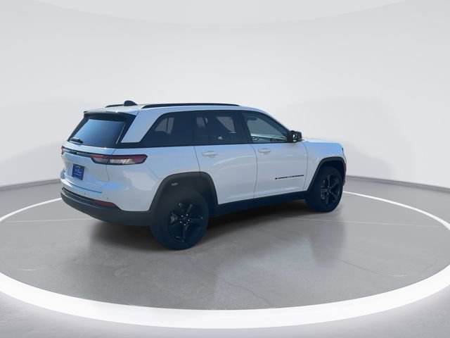 Used 2022 Jeep Grand Cherokee Altitude image 7